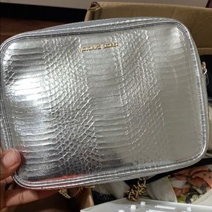 Brand new Victoria secret crossover purse